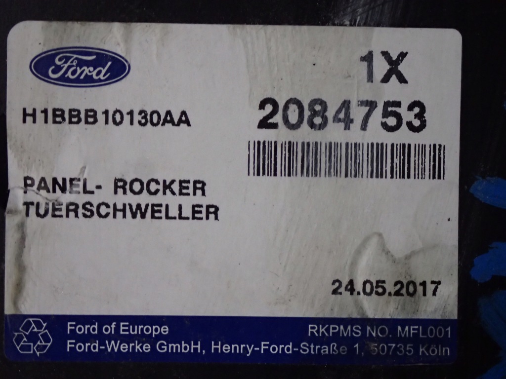 Поріг правий ford fiesta mk8 3d Доставка