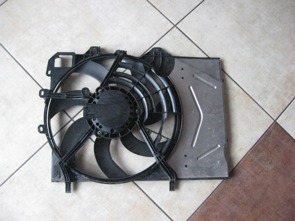 фото №1, Вентилятор - peugeot 2008 lift - peugeot 208 lift