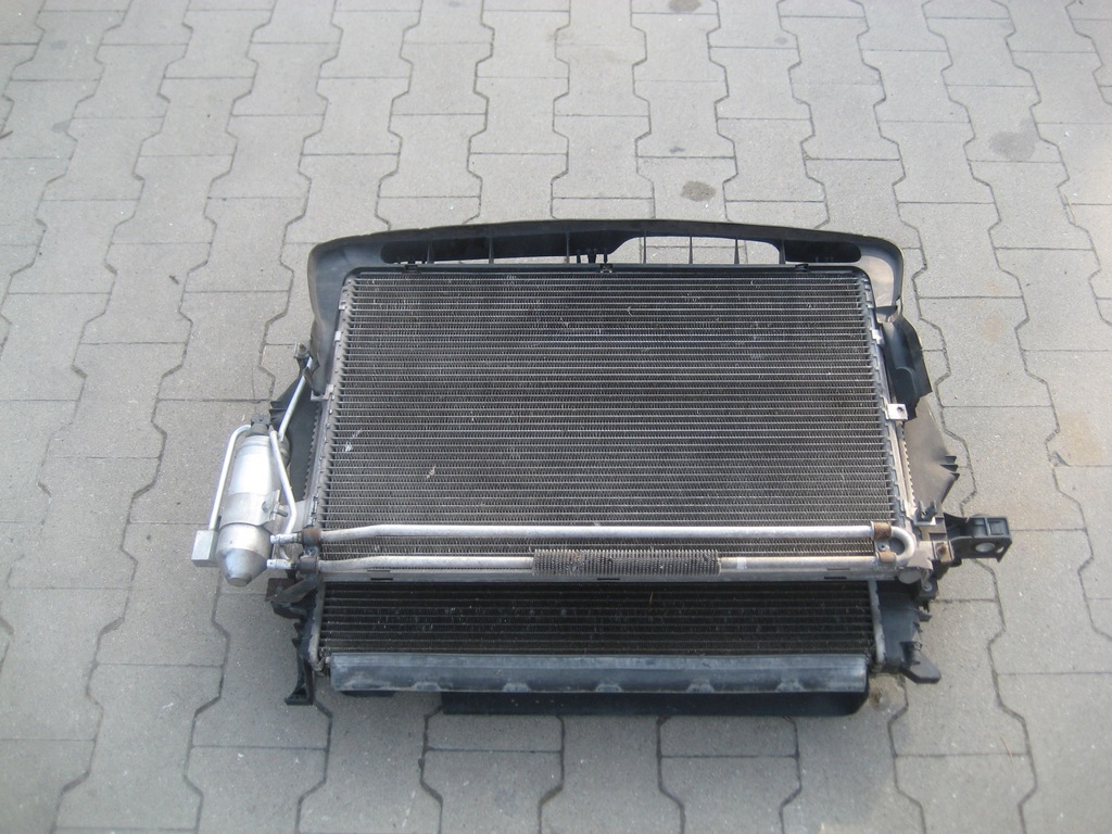 фото №1, Volvo xc90 2,4tdi 163km автоматическая коробка передач радиатор комплект