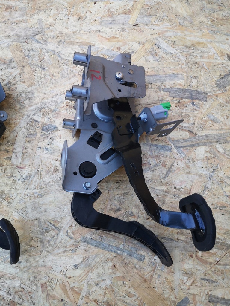 фото №9, Renault megane iv педали eu