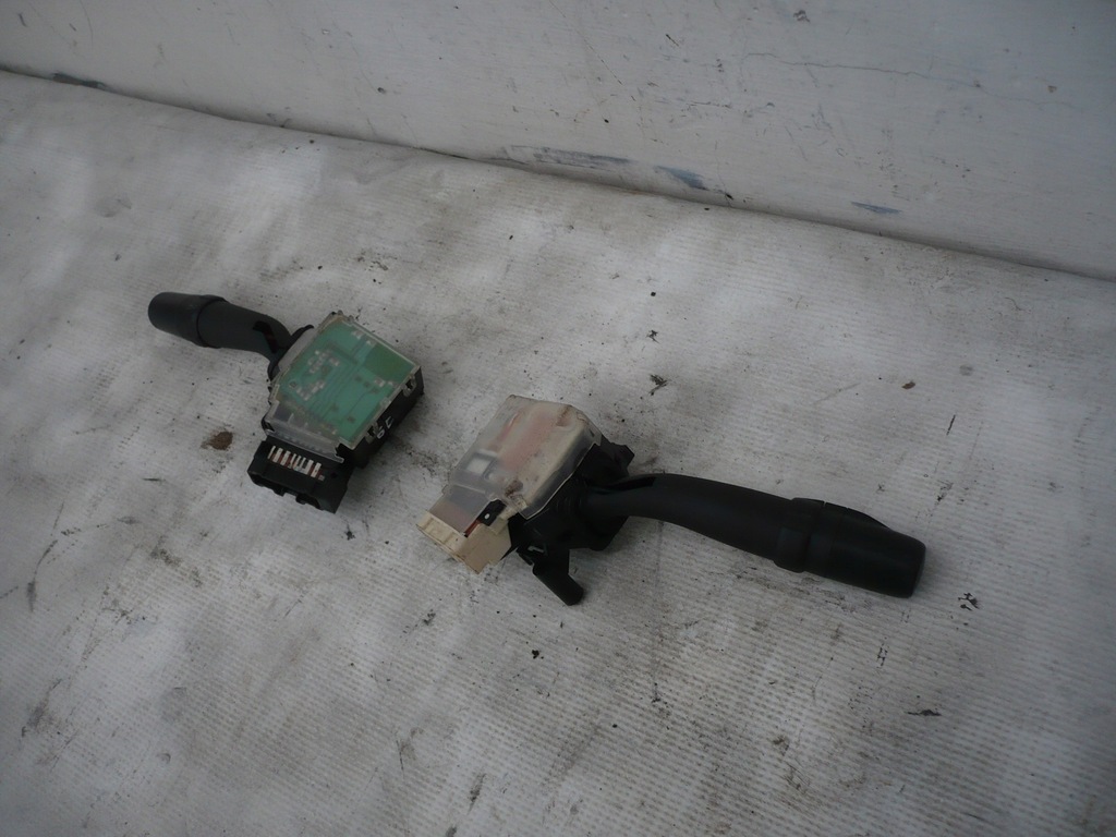 фото №5, Переключатель света дворник avensis t27 iii