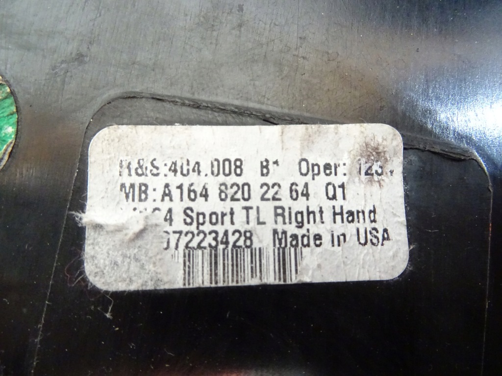 фото №7, Mercedes-benz оригинальный номер a1648202264 лампа задняя комбинированная