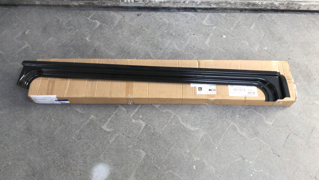 фото №1, Hyundai h350 2014 - порог