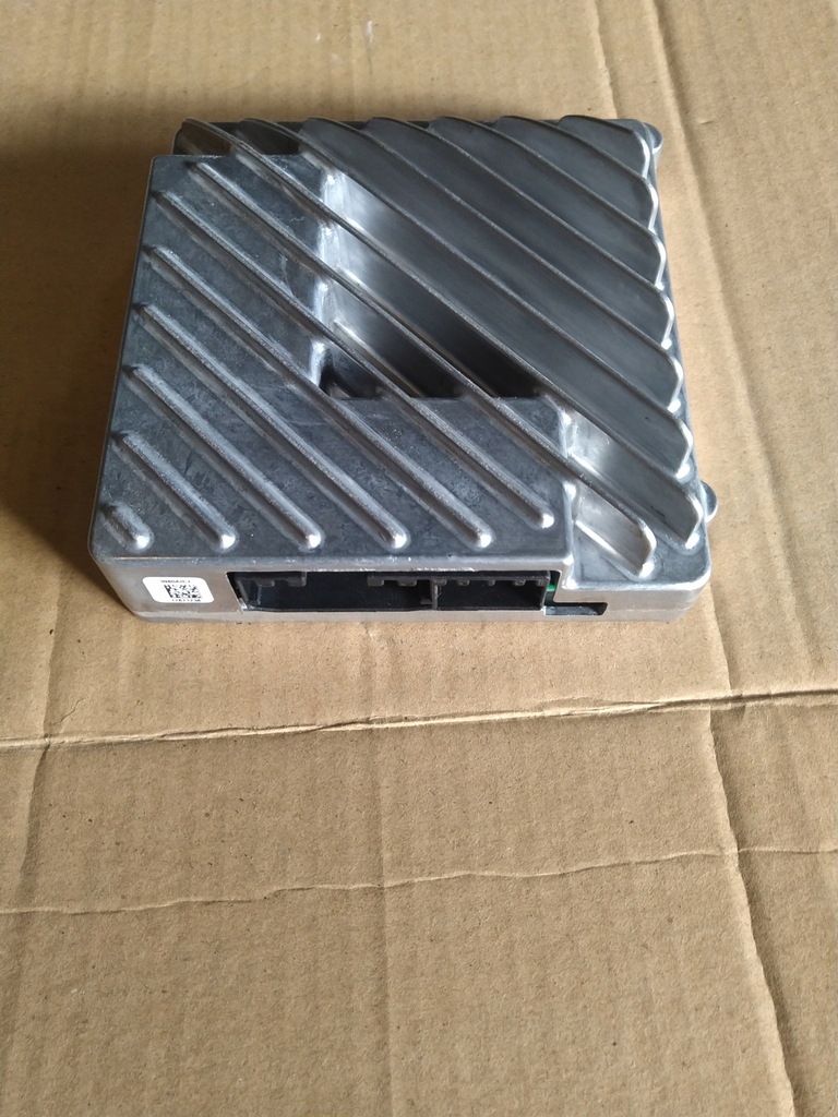 фото №1, Pacifica 2017 2018 2019 2020 усилитель