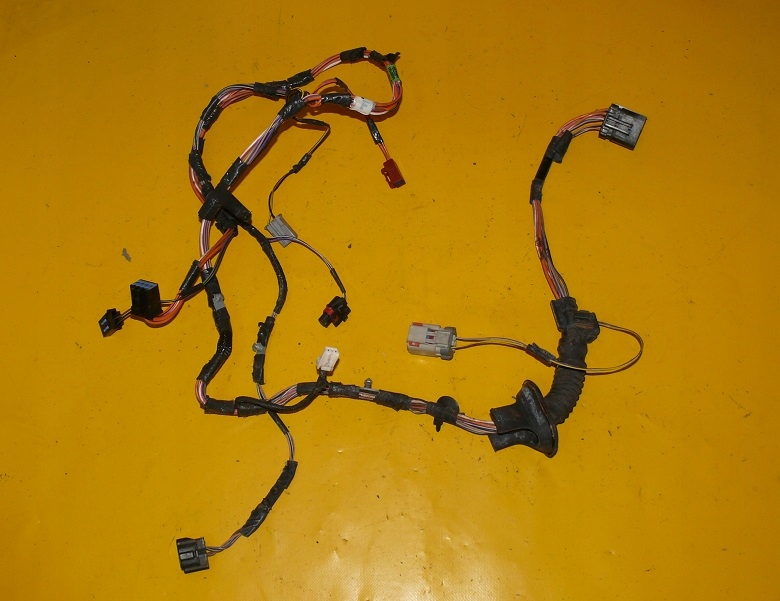 фото №1, Электропроводка дверь правый перед chrysler voyager iv