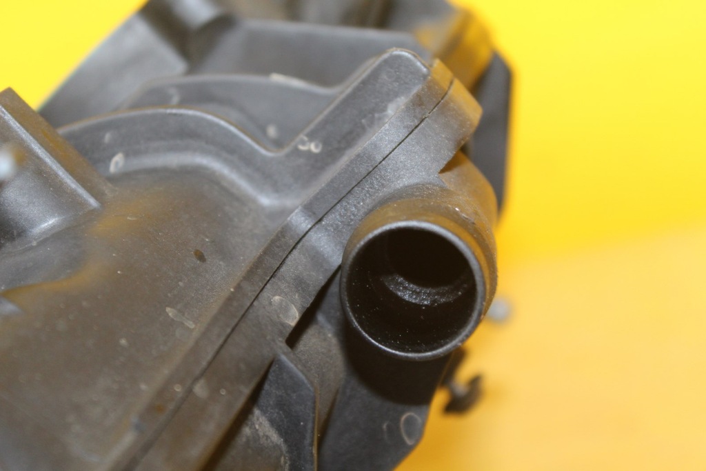 фото №6, Колектор всмоктуючий audi a6 c6 a3 8p a4 b7 leon golf v 2.0 tfsi 06f133201n