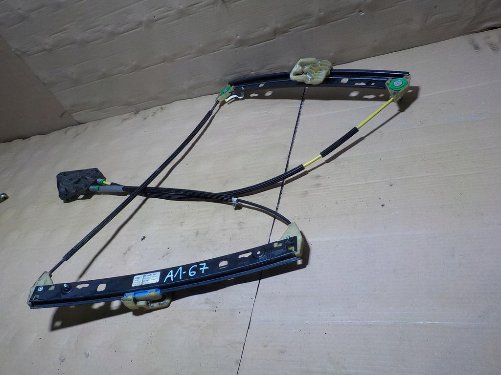 фото №4, Audi a1 подъемник стекло правый 8x3837463