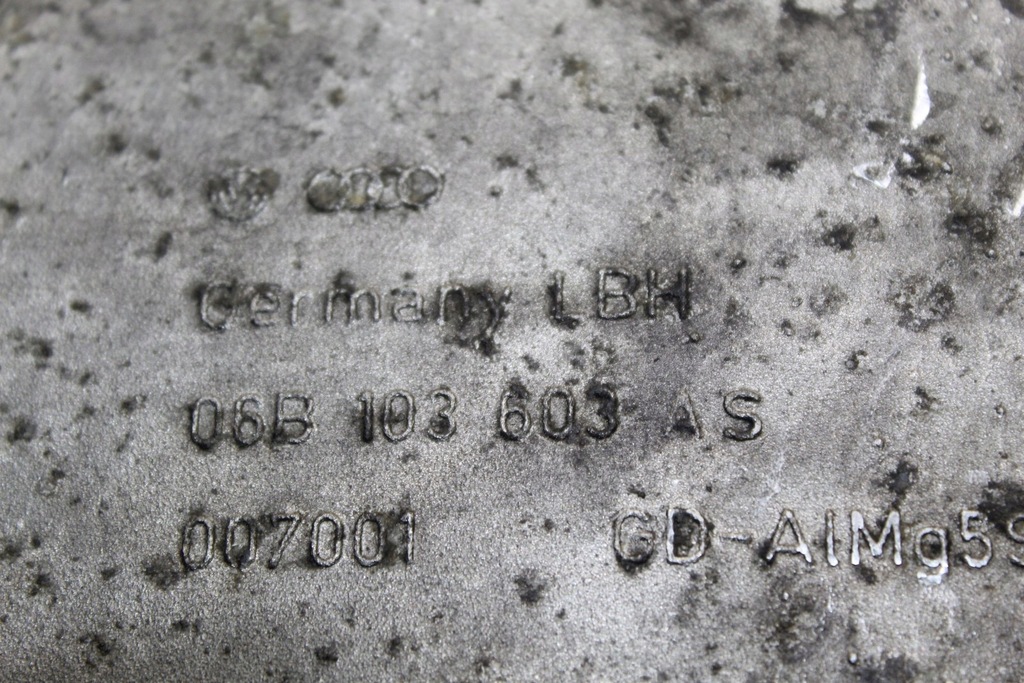 фото №9, Поддон масляная audi a4 b7 2.0 tfsi 06b103603as