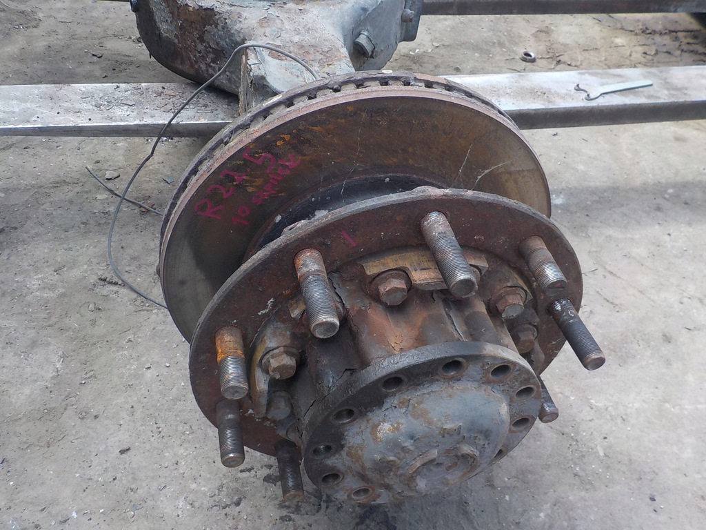 фото №1, Stralis 450 ступиця ліва задня r22,5 10 шпилька