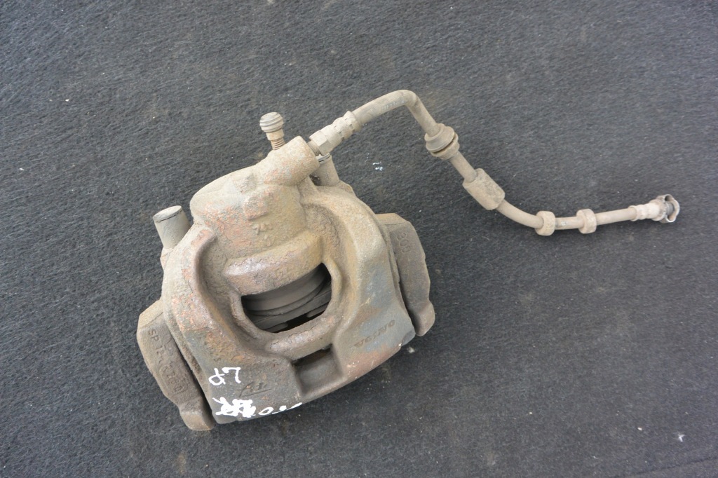 фото №1, Супорт гальмівний лівий перед volvo v60 lift