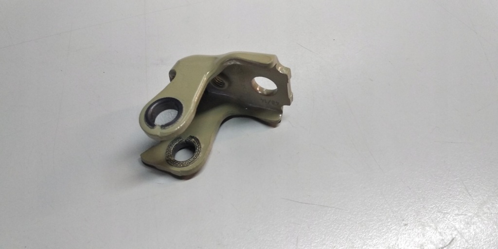 фото №1, Skoda fabia ii верхний левый петля дверь задняя перед