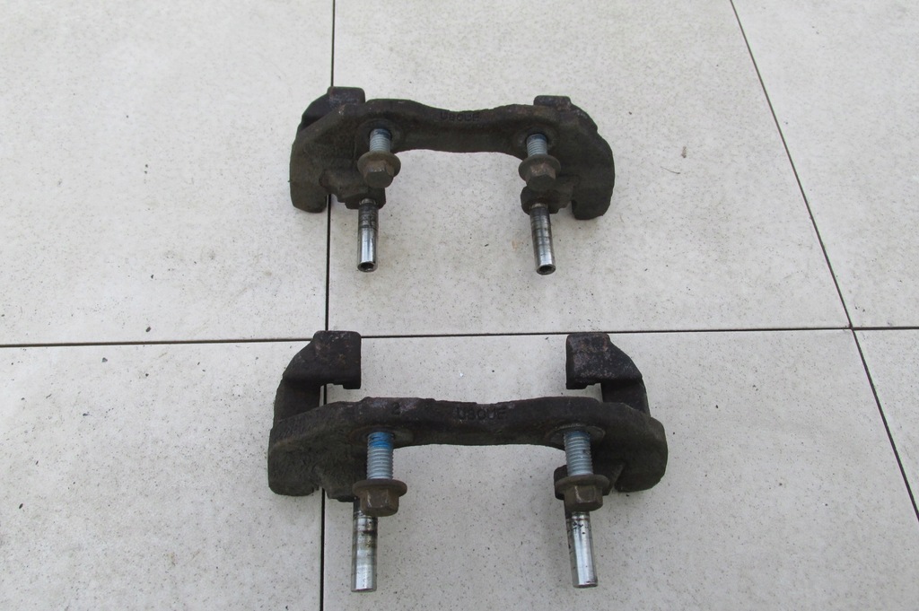 фото №2, Скоба суппорт тормозной ecosport 1,5 tdci 2014 rok