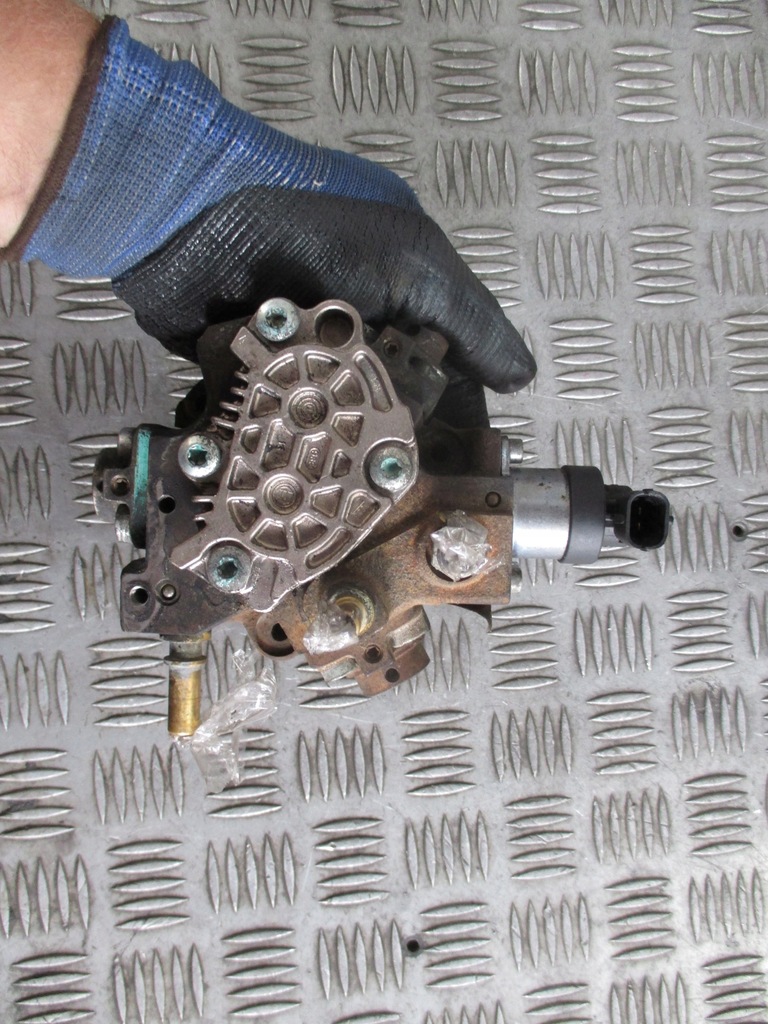 фото №7, Насос впрыскная peugeot 407 1.6 hdi 04-08r