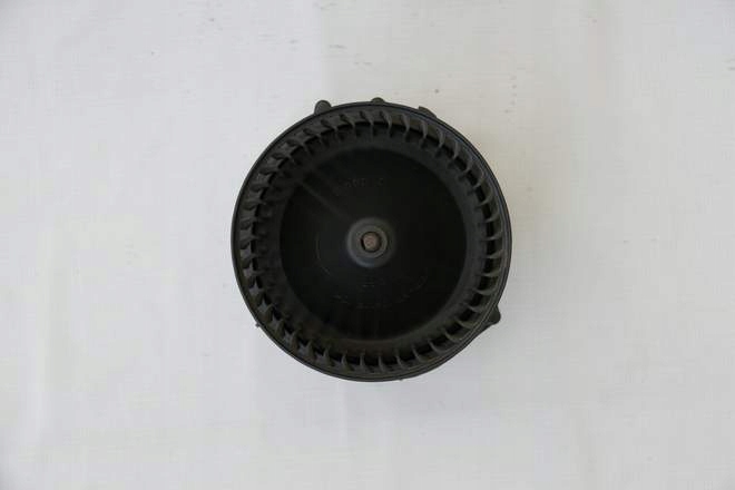 фото №4, Воздуходувка вентилятор renault fluence восстановленный оригинал europa łódź