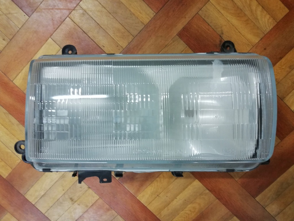 фото №1, Фара правый лампа toyota land cruiser hdj80 fj