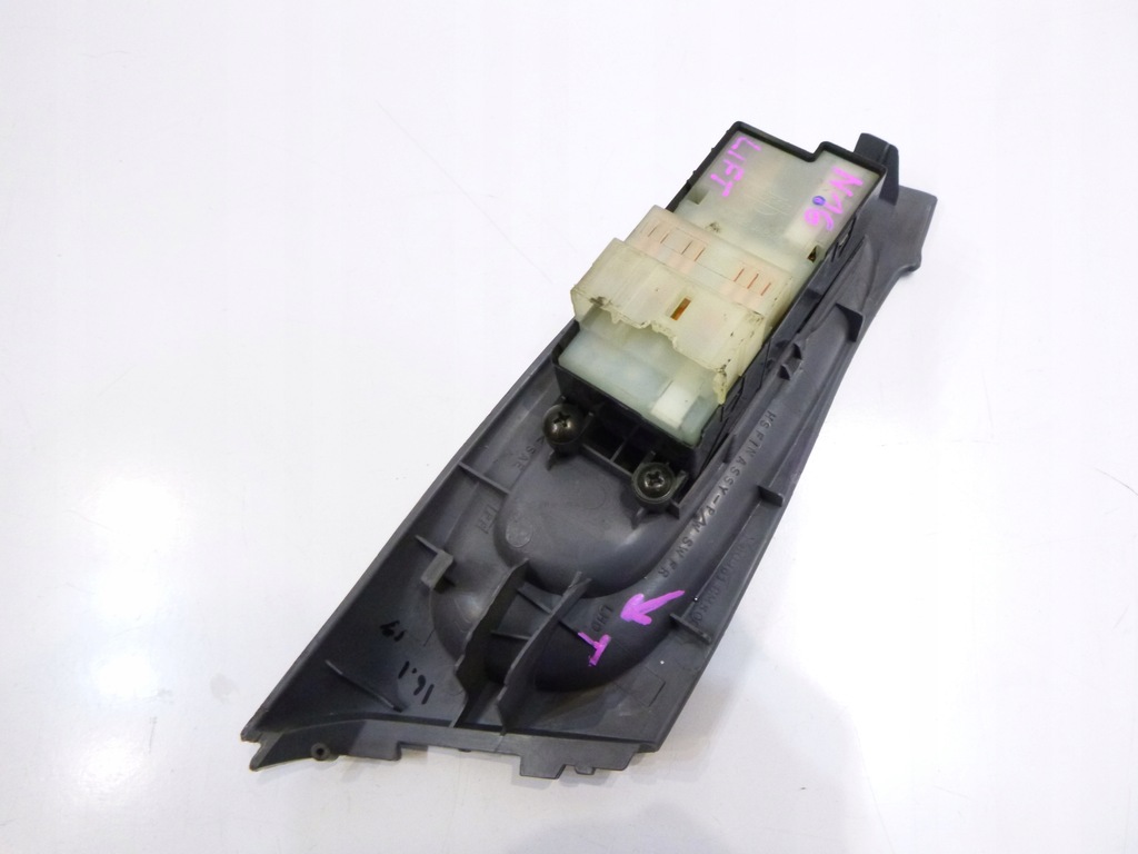 фото №5, Переключатель окон стекло левый перед nissan almera n16 2000-