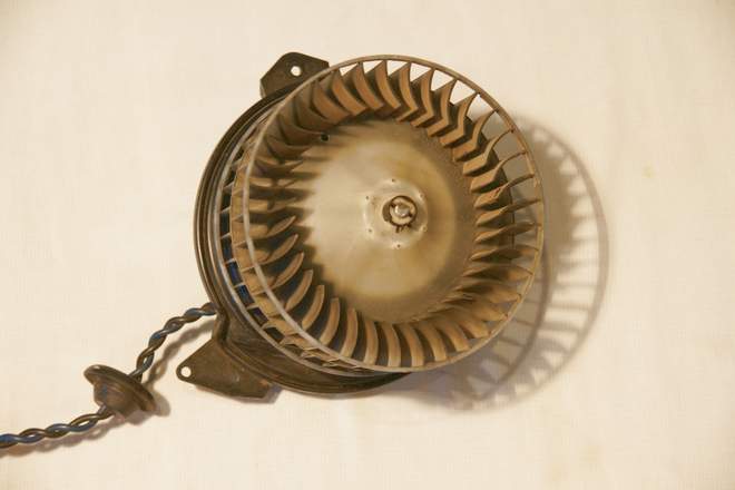 фото №7, Воздуходувка вентилятор chrysler voyager dodge caravan