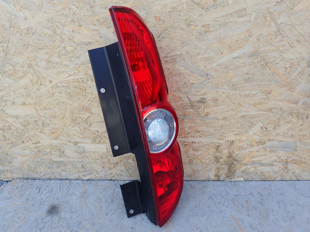 фото №1, Лампа права задня правий задня doblo 3 iii combo d