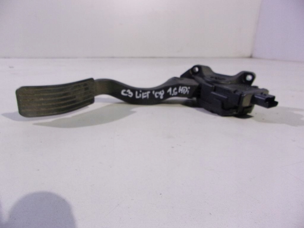 фото №1, Citroen c3 '08 1.6 hdi педаль газу