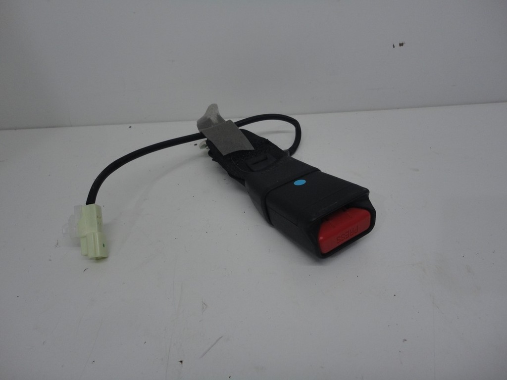 фото №1, Suzuki swift mk8 кліпса поперечина задня задня 2017-