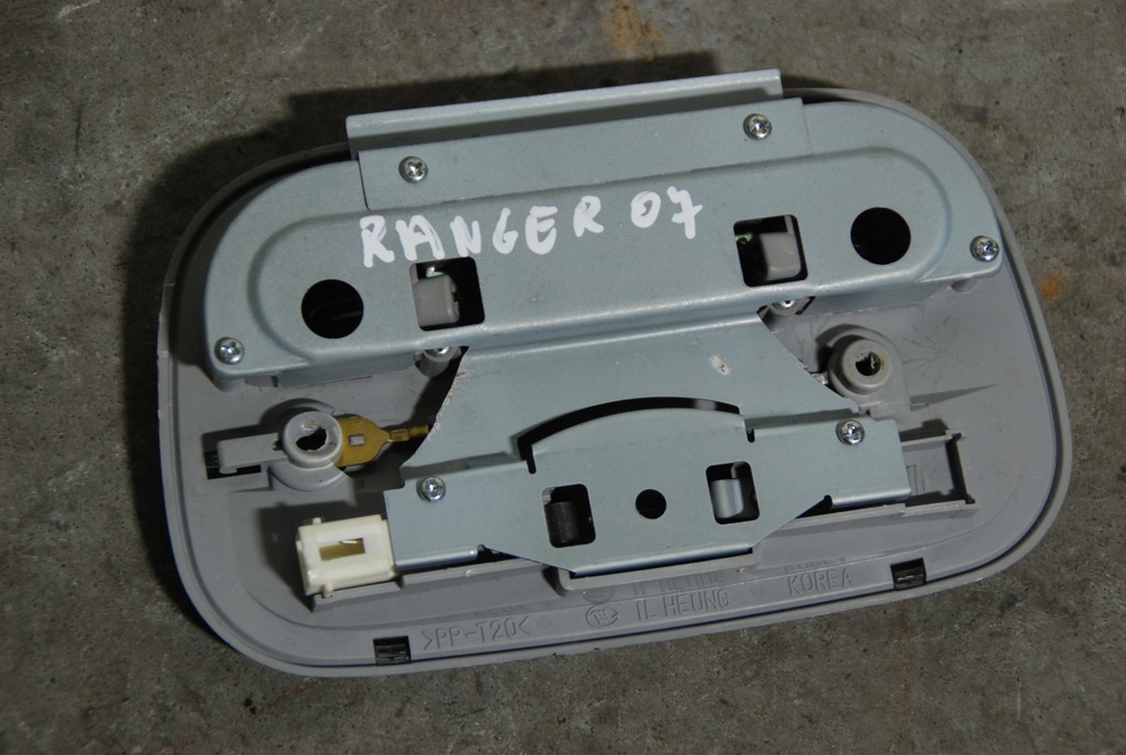 фото №2, Ford ranger ii лампа освещение кабины