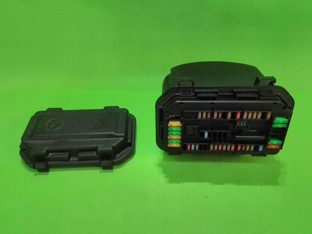 фото №7, Коробка запобіжників bmw 1 f20 1.6 tb 9224872