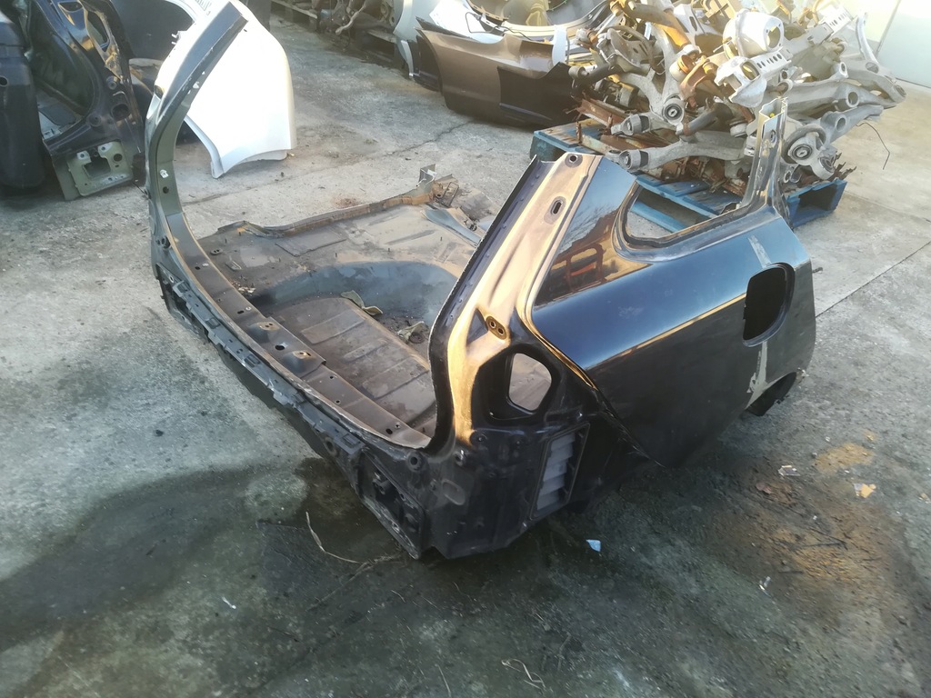 фото №1, Volvo v60 крыло bok задняя задний правый pas пол