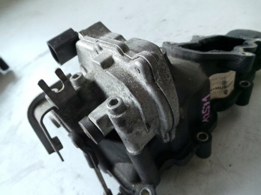 фото №2, Phaeton 3.0 tdi коллектор всасывающий дроссельная заслонка правая