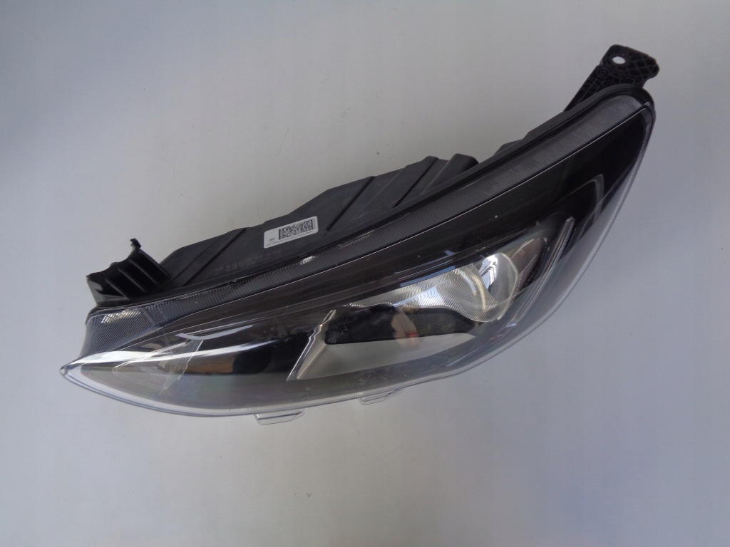 Фара левая фара ford focus mk4 18- led Оригинал