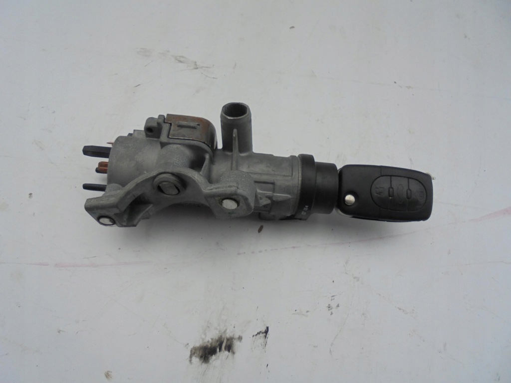 фото №1, Замок зажигания 4b0905851m автоматическая коробка передач audi a4 b6 3.0 v6