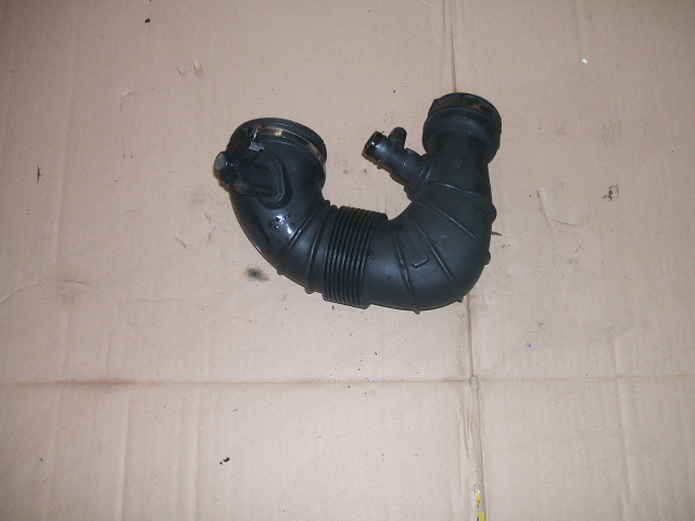 фото №1, Mercedes-benz оригінальний номер a6510900337 труба турбіни