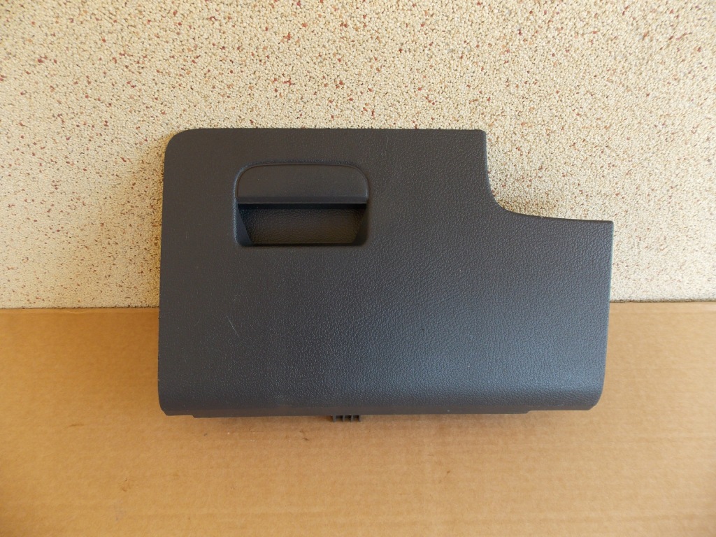 фото №1, Vw golf v plus 05-08 полка бардачок водителя