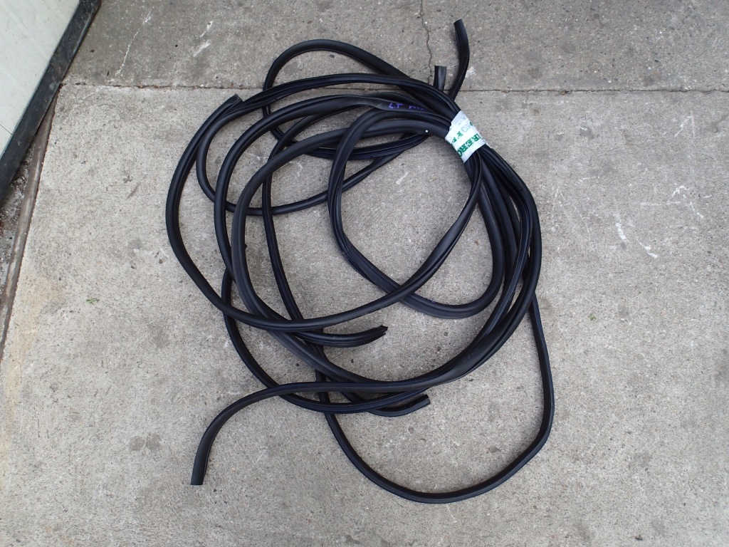 фото №1, Прокладка двері задніх picanto iii 17r -