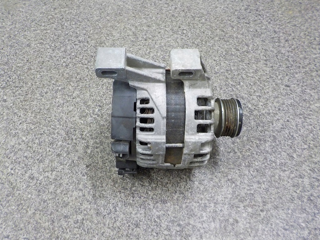 фото №1, Генератор volvo s40 s60 s80 xc70 xc60 31285627