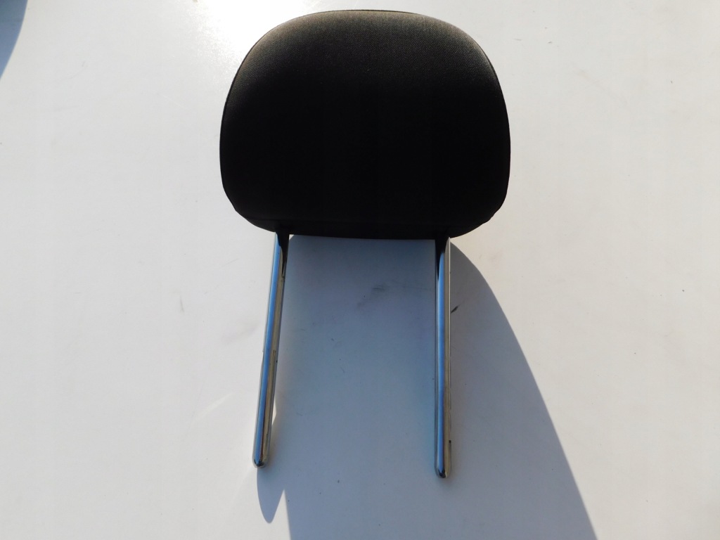 фото №1, Vw beetle 5c підголівник перед передній лівий правий матеріал