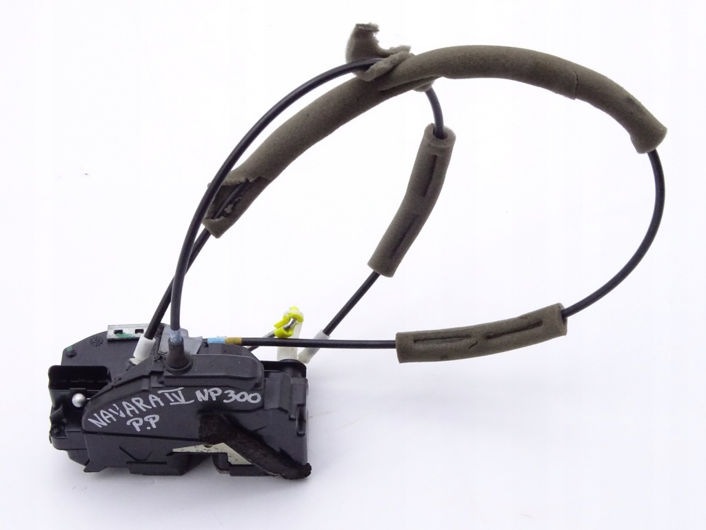 фото №1, Nissan navara iv d23 np300 замок дверь правый перед