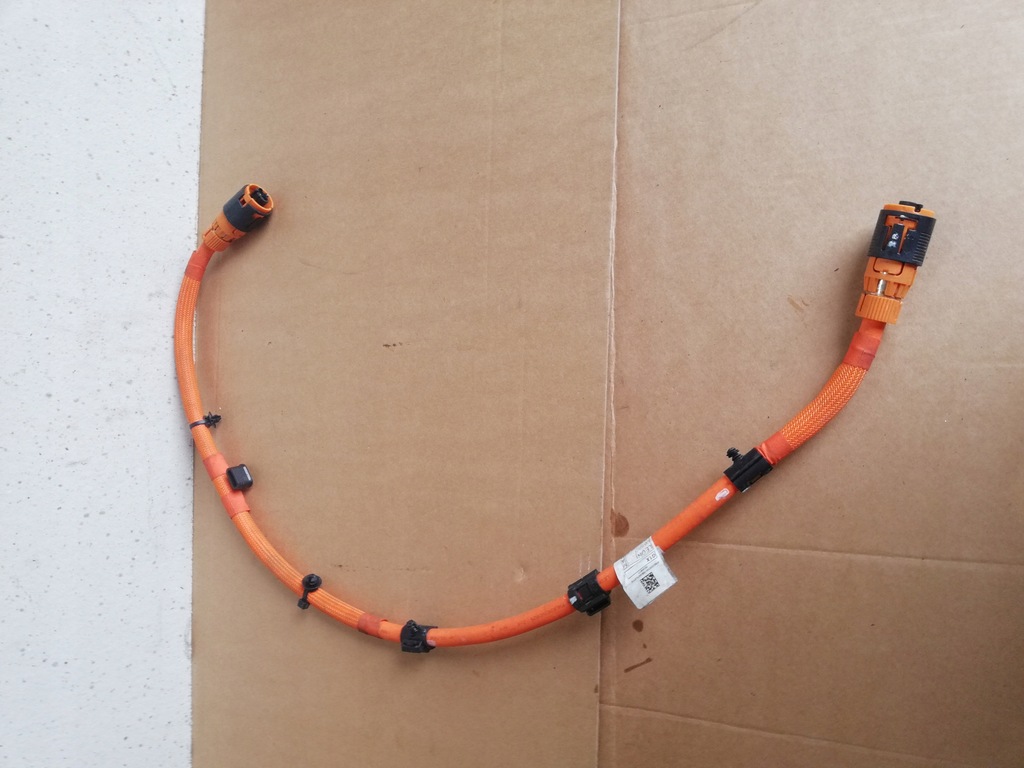 фото №1, Bmw 5 g30 шланг кабель 6823582