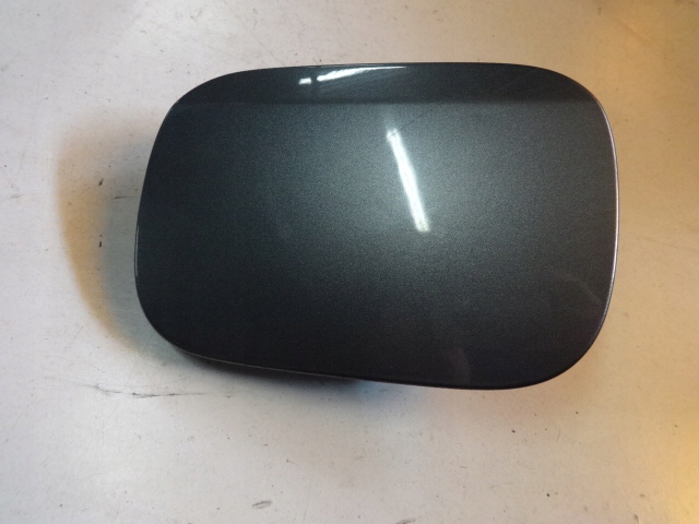 фото №1, Mercedes e klasa w211 sedan крышка заливной топлива