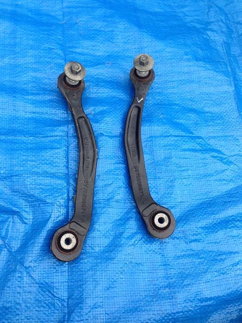 фото №1, Dodge challenger 15 16 17 18 рычаг задняя