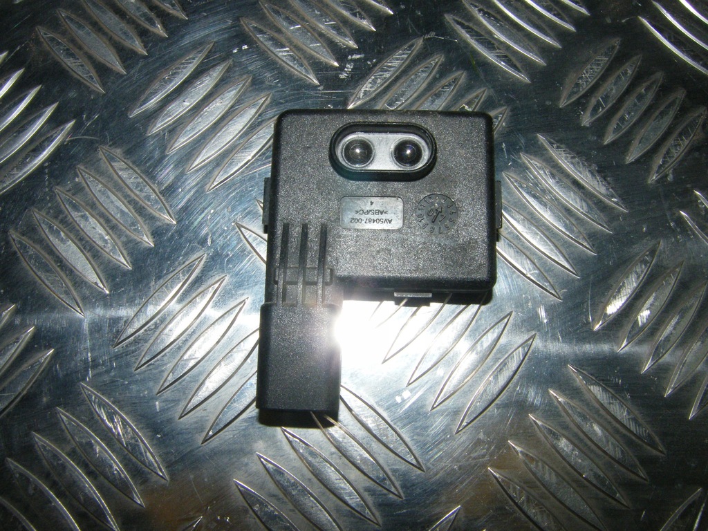 фото №1, Датчик ручка hands free левый перед renault fluence megane scenic iii