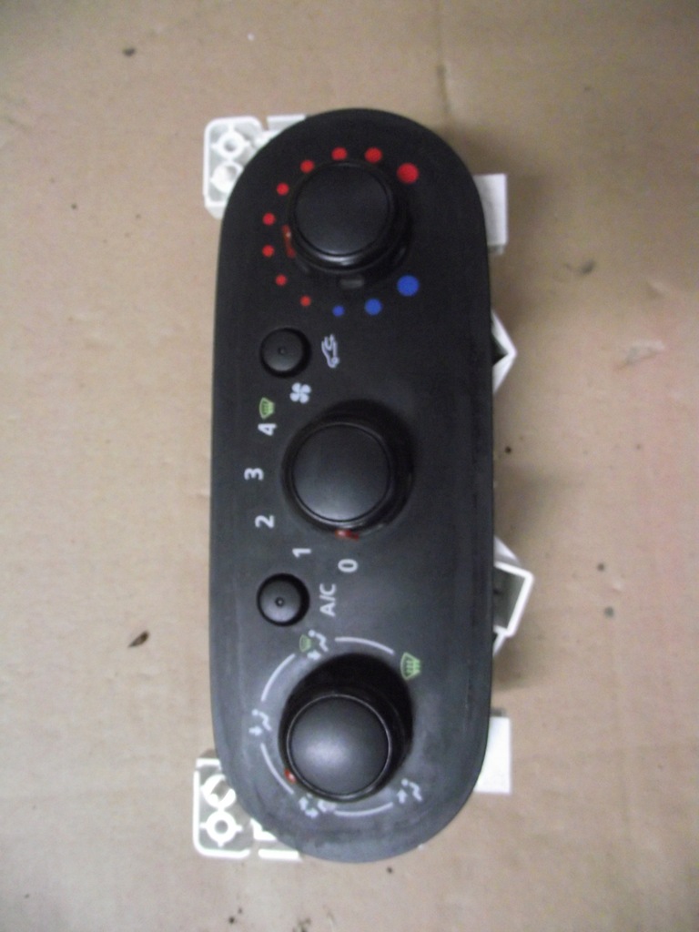 фото №1, Trafic vivaro iii панель управление вентиляция кондиционер