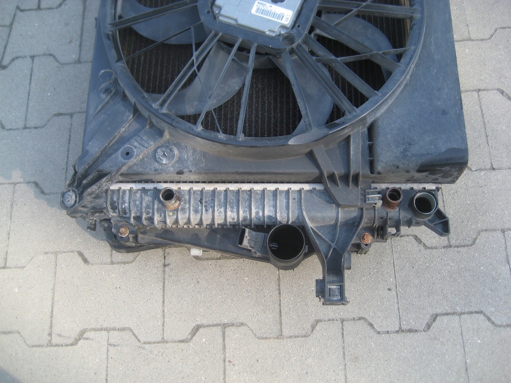 фото №5, Volvo xc90 2,4tdi 163km автоматическая коробка передач радиатор комплект