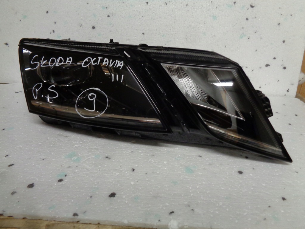 фото №1, Skoda octavia 3 5e lift лампа full led 5e1941016d