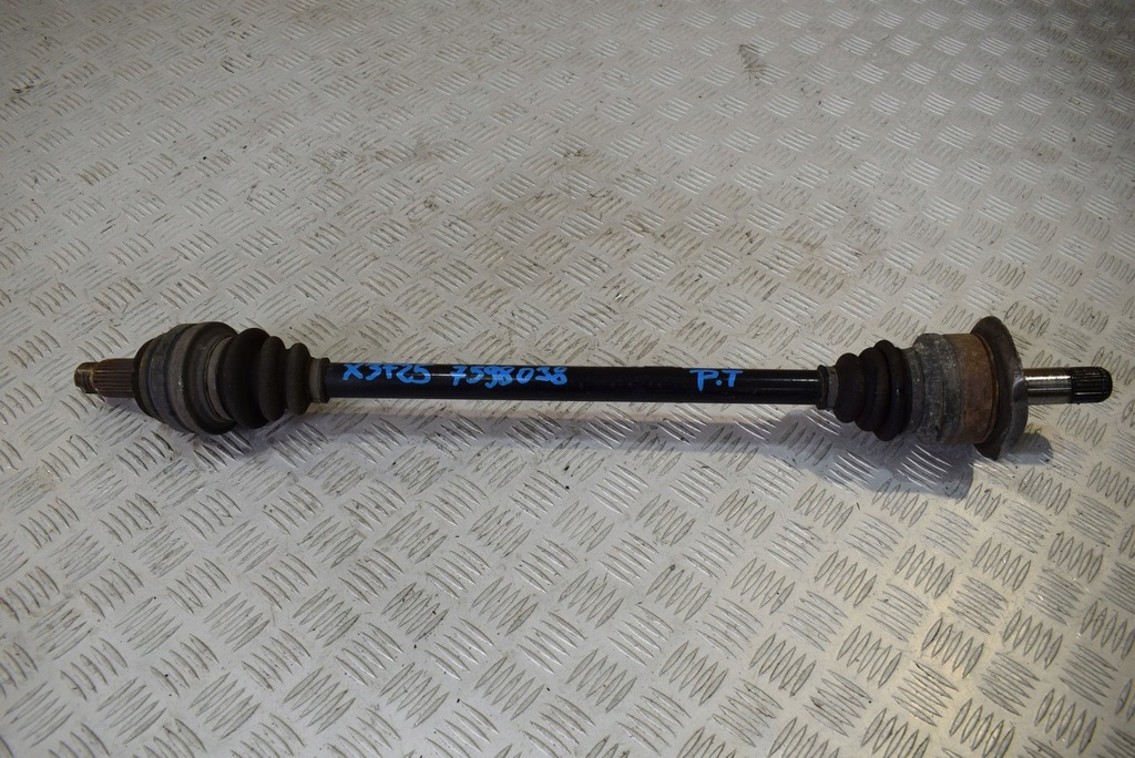 фото №1, Привідний вал правий задня bmw x3 f25 7598038