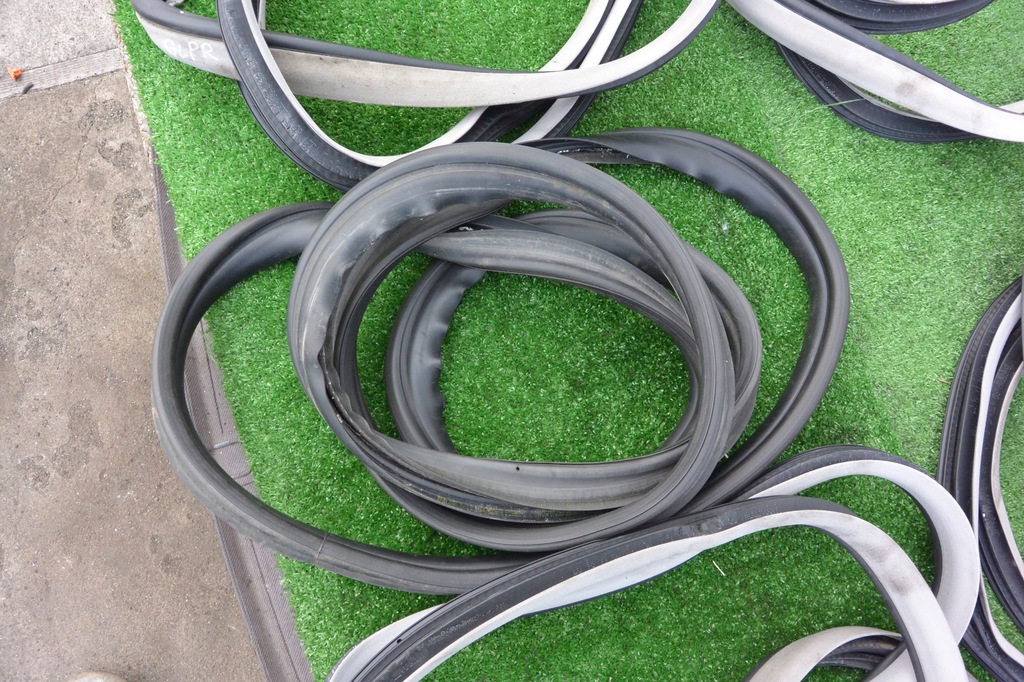 фото №6, Прокладка двері багажника mercedes gl x164 ml w164