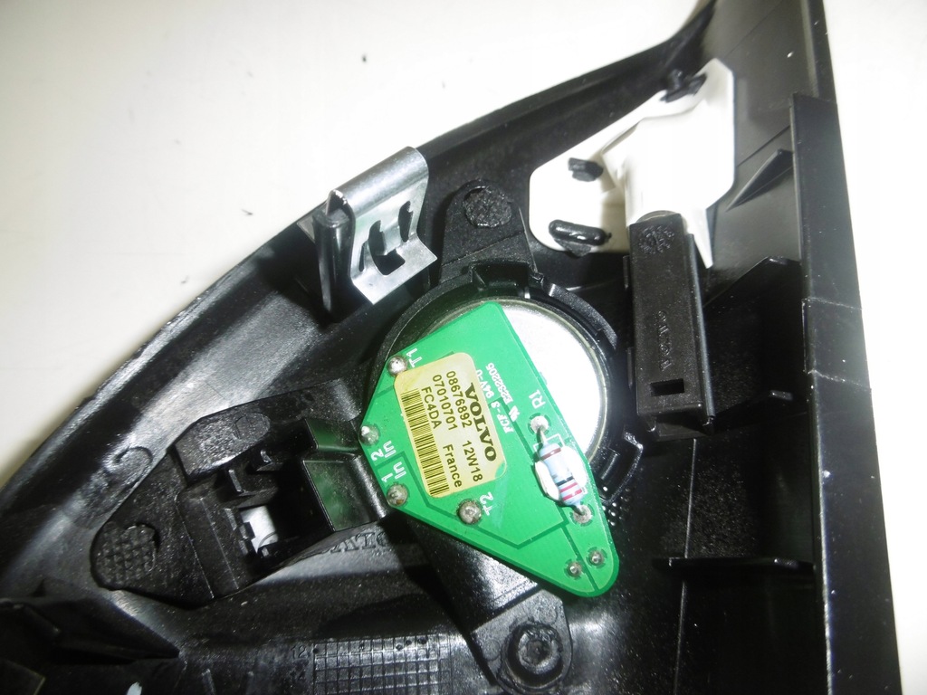 фото №5, Защита зеркало левая динамик 08676892 volvo xc70