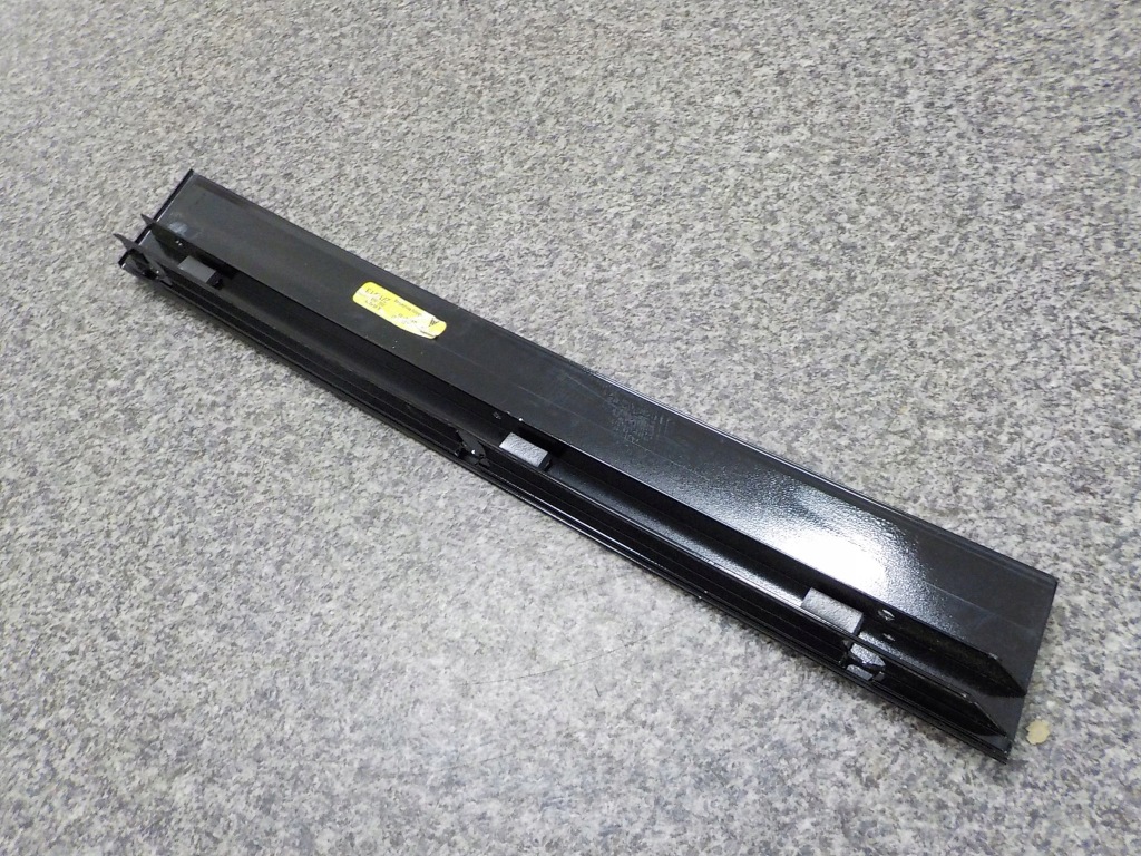 фото №2, Молдинг дверь задняя правая mercedes gl x166