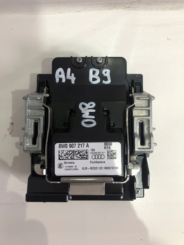 фото №1, Камера ассистент audi a4 b9 8w0907217a