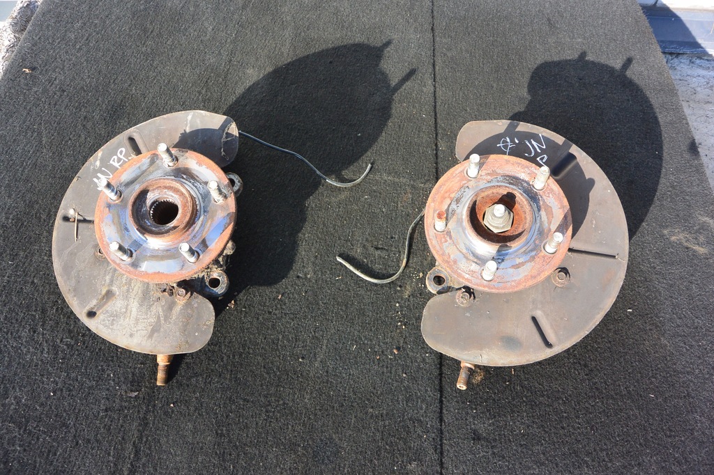 фото №1, Поворотный кулак перед правая левая journey freemont