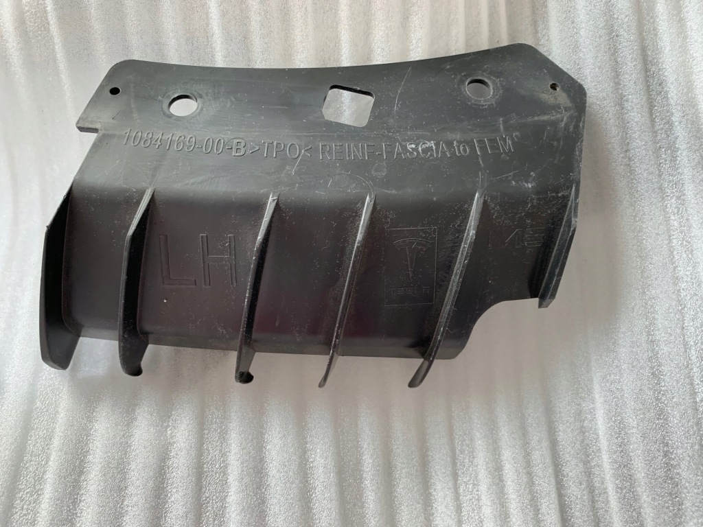 Купить Tesla 3 кронштейн бампера левая lh 1084169-00-b